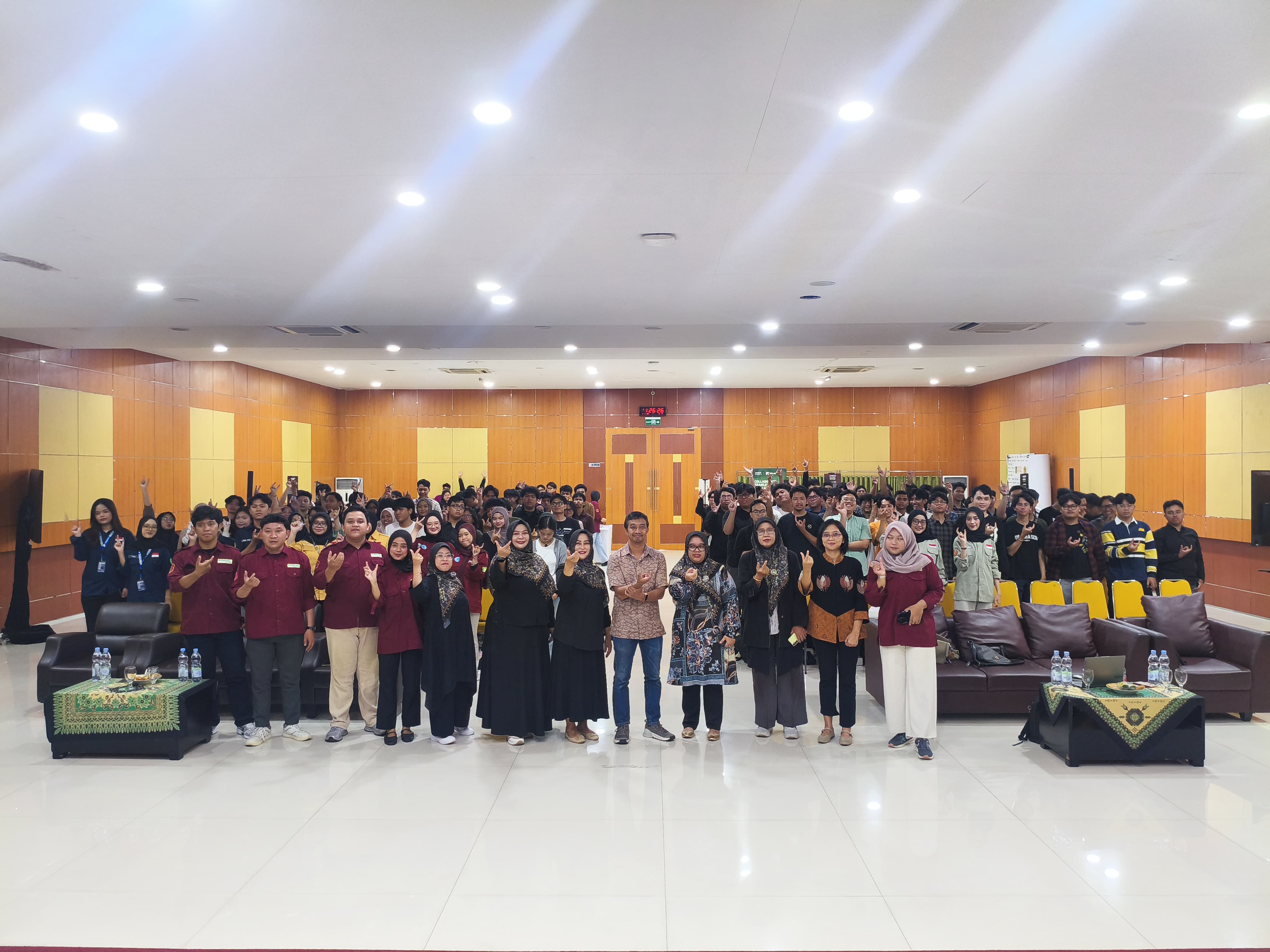 Seminar Kolaborasi AMD Ryzen AI HIMASI 2025 - 1